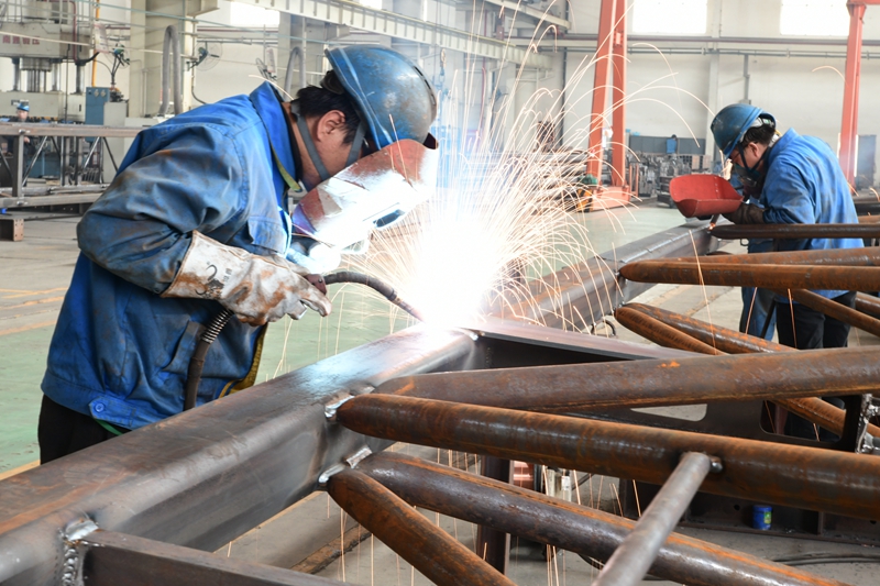 2021年5月七，陜建機(jī)股份舉辦為期6個月的“學(xué)黨史建功‘十四五’ 開新局奮進(jìn)新征程”為主題的勞動競賽1_副本.jpg